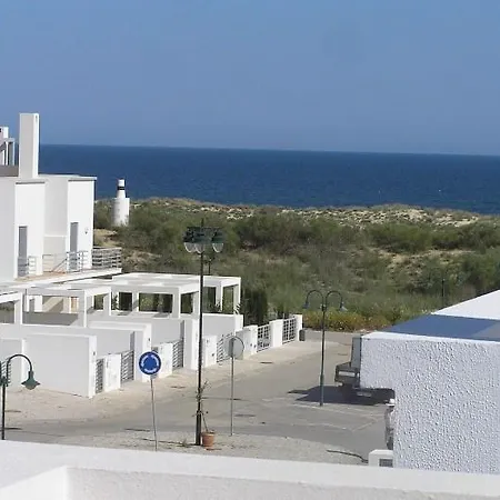 Casa de Férias Village *